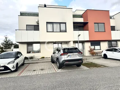 Na predaj 2-izbový byt, 38 m², Hviezdoslavov, Hviezdna