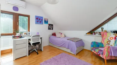 Na predaj dom, 476 m², Bratislava-Vrakuňa, Malodunajská
