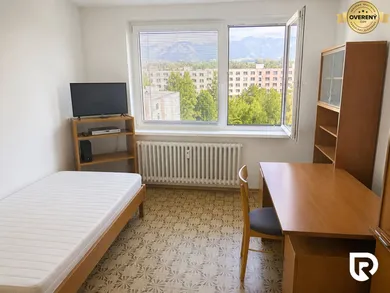 Mieszkania na wynajem, 1-pokojowe, Žilina · €440