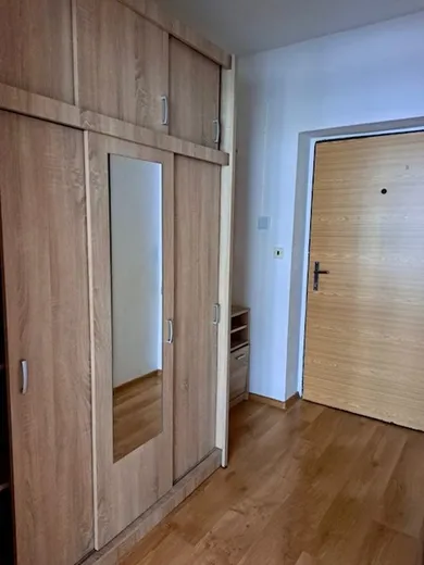 Na prenájom 1-izbový byt, 38 m², Čadca, Rázusova