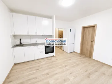 Квартири в оренду, 1-кімнатні, Bratislava-Petržalka · €620