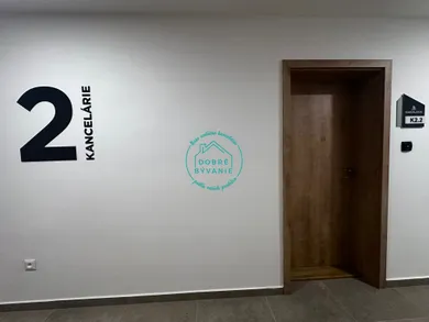 Na prenájom objekt, 20 m², Nové Zámky, F. Rákocziho