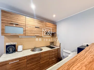 Na predaj 1-izbový byt, 33 m², Košice-Staré Mesto