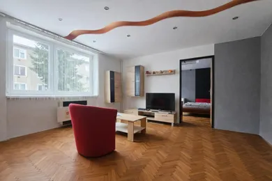 Na predaj 2-izbový byt, 56 m², Rožňava, Zlatá