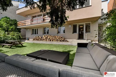 Na prenájom byt v Bratislava-Karlova Ves · €1 600 · Dokončené