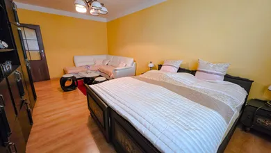 Na predaj 2-izbový byt, 62 m², Levice