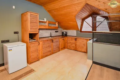 Na predaj 5-izbový dom, 225 m², Hrubý Šúr