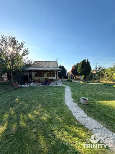 Na predaj rekreačný dom v Nové Zámky · €58 000 · Čiastočná rekonštrukcia