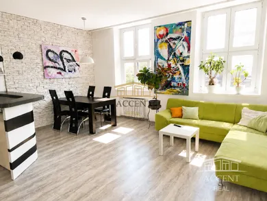 Eladó lakások, 4-szobás, Bratislava-Staré Mesto · €572 000