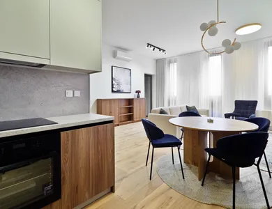Na predaj 3-izbový byt, 90 m², Humenné, Námestie Slobody