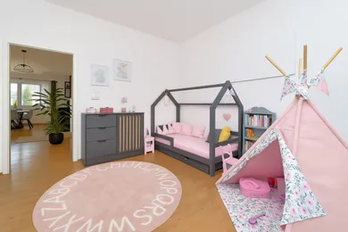 Na predaj 1-izbový dom, 87 m², Kvetoslavov, Sedmokrásková