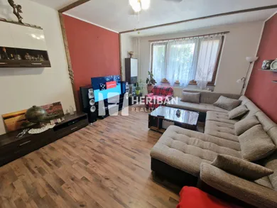 Mieszkania na sprzedaż, 3-pokojowe, Košice-Sídlisko KVP · €217 000