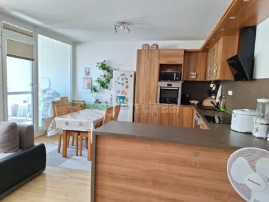 Na prenájom byt v Bratislava-Devínska Nová Ves · €750 · Dokončené