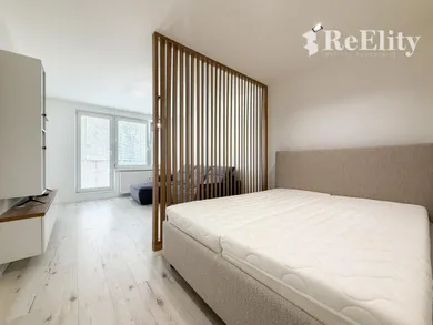 Na prenájom 1-izbový byt, 45 m², Vrútky, Nábrežná