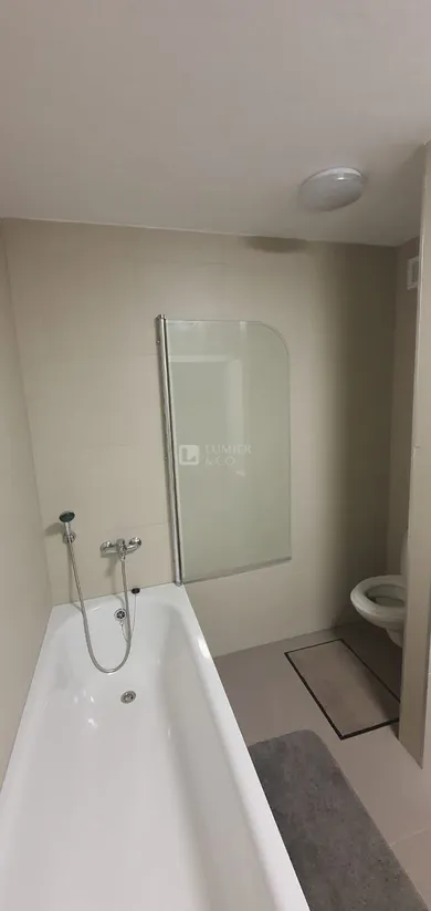 Na prenájom 2-izbový byt, 57 m², Banská Bystrica, Medená