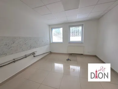 Na prenájom objekt, 234 m², Banská Bystrica, Lazovná