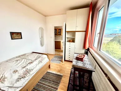 Na predaj 2-izbový byt, 64 m², Zvolen, M. R. Štefánika
