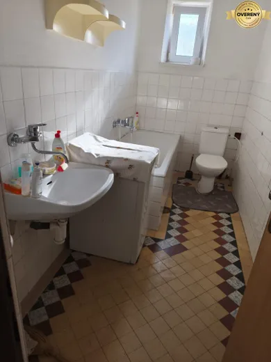 Na predaj 3-izbový dom, 100 m², Topoľčany