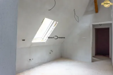Na predaj dom, 320 m², Banská Bystrica