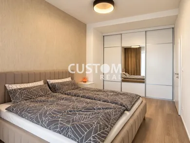 Na predaj 2-izbový byt, 72 m², Žilina, Komenského