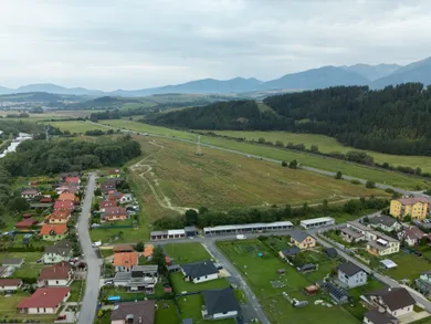 Na predaj pozemok, 707 m², Podtureň
