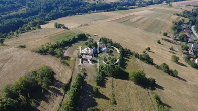Na predaj dom, 290 m², Detva, -