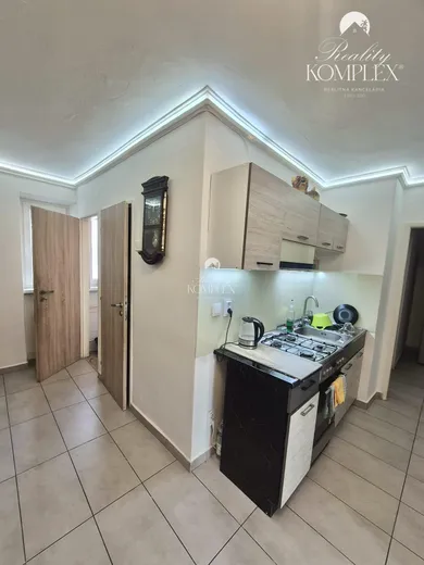 Na predaj 3-izbový byt, 62 m², Komárno