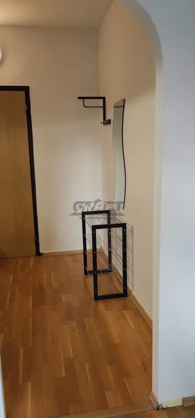 Na prenájom 1-izbový byt, 26 m², Bratislava-Dúbravka, Repašského