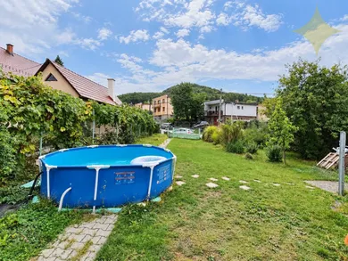 Na predaj 3-izbový dom, 63 m², Prievidza, Školská