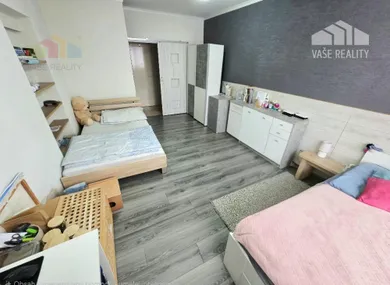 Byty na predaj 3-izbový, Bánovce nad Bebravou · €99 900