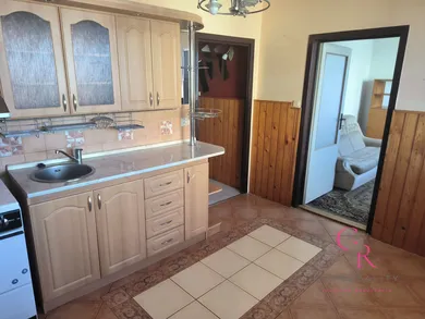 Mieszkania na sprzedaż, 4-pokojowe, Levice · €114 000