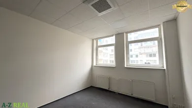 Na prenájom komerčné, 120 m², Bratislava-Ružinov, Trnavská cesta