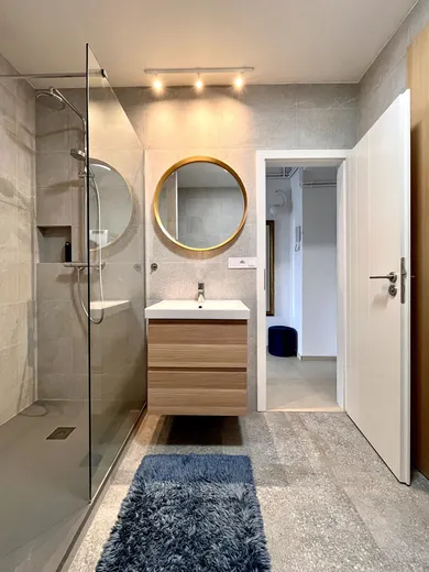 Na prenájom 2-izbový byt, 51 m², Bratislava-Nové Mesto