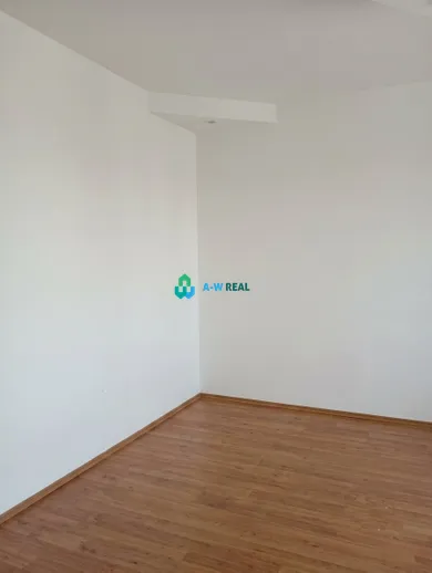 Na predaj 4-izbový byt, 91 m², Orechová Potôň