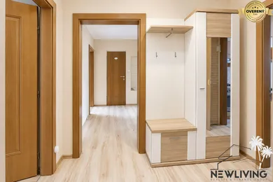 Na predaj 3-izbový byt, 74 m², Piešťany, Komenského
