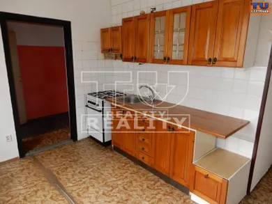 Byty na predaj 3-izbový, Nové Mesto nad Váhom · €134 990