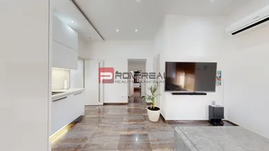 Na predaj 6-izbový dom, 384 m², Dunajská Streda
