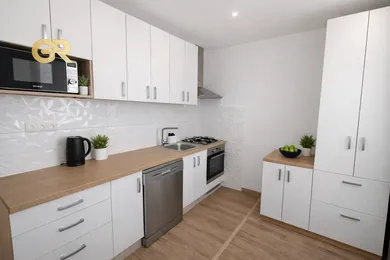Mieszkania na sprzedaż, 3-pokojowe, Dubnica nad Váhom · €147 000