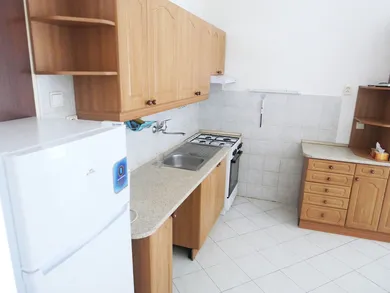 Na prenájom 3-izbový byt, 93 m², Bratislava-Karlova Ves, Hodálova