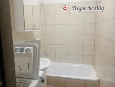 Na prenájom 1-izbový byt, 37 m², Komárno