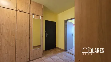 Na predaj 3-izbový byt, 69 m², Prievidza, Na Karasiny