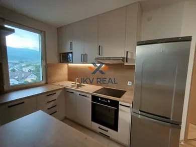 Na predaj 3-izbový byt, 75 m², Martin, Stavbárska
