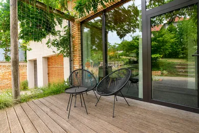Na prenájom 3-izbový byt, 87 m², Bratislava-Staré Mesto, Čajakova
