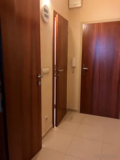 Na predaj 1-izbový byt, 24 m², Nitra, Novomeského