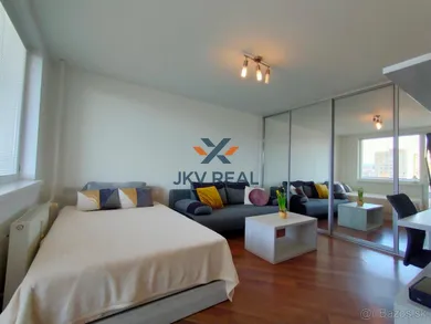 Na prenájom 1-izbový byt, 35 m², Košice-Juh, Ludmanská