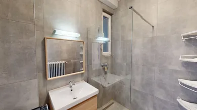 Na prenájom 2-izbový byt, 68 m², Bratislava-Staré Mesto, Dunajská