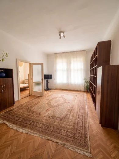 Byty na predaj 3-izbový, Bratislava-Staré Mesto · €329 000