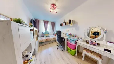 Na predaj 3-izbový byt, 64 m², Šamorín, Školská