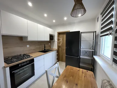 Na prenájom 4-izbový byt, 70 m², Bratislava-Dúbravka, Karola Adlera