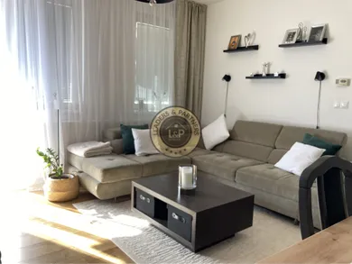 Na predaj 2-izbový byt, 50 m², Viztorony